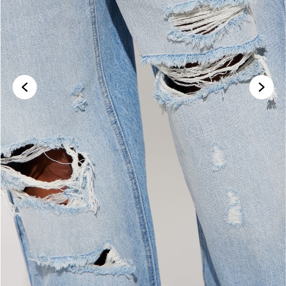 Fashion Nova 90’s Baggy Jeans - Picture 3 of 6